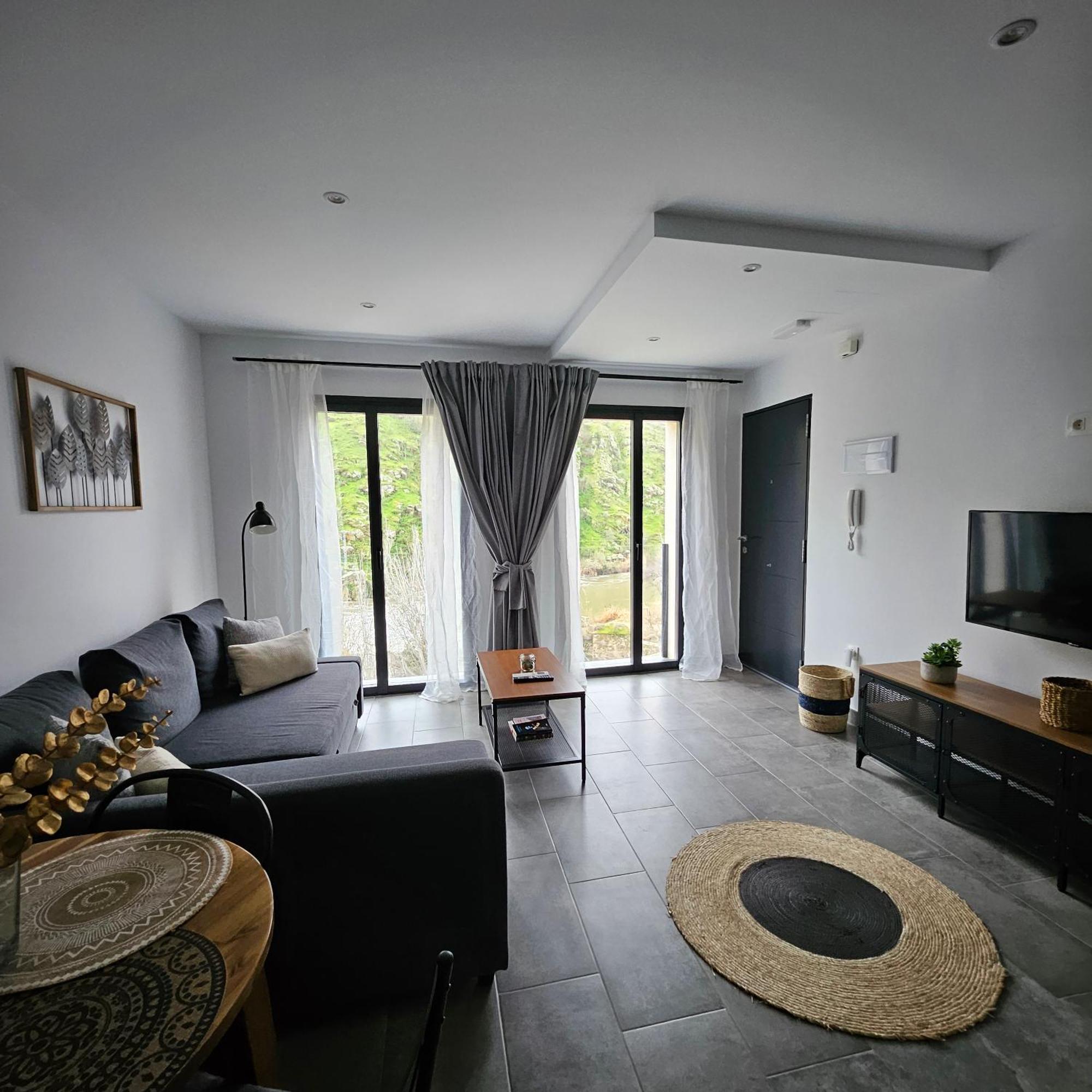 El Susurro Del Tajo. El Rio Apartment Toledo Exterior photo